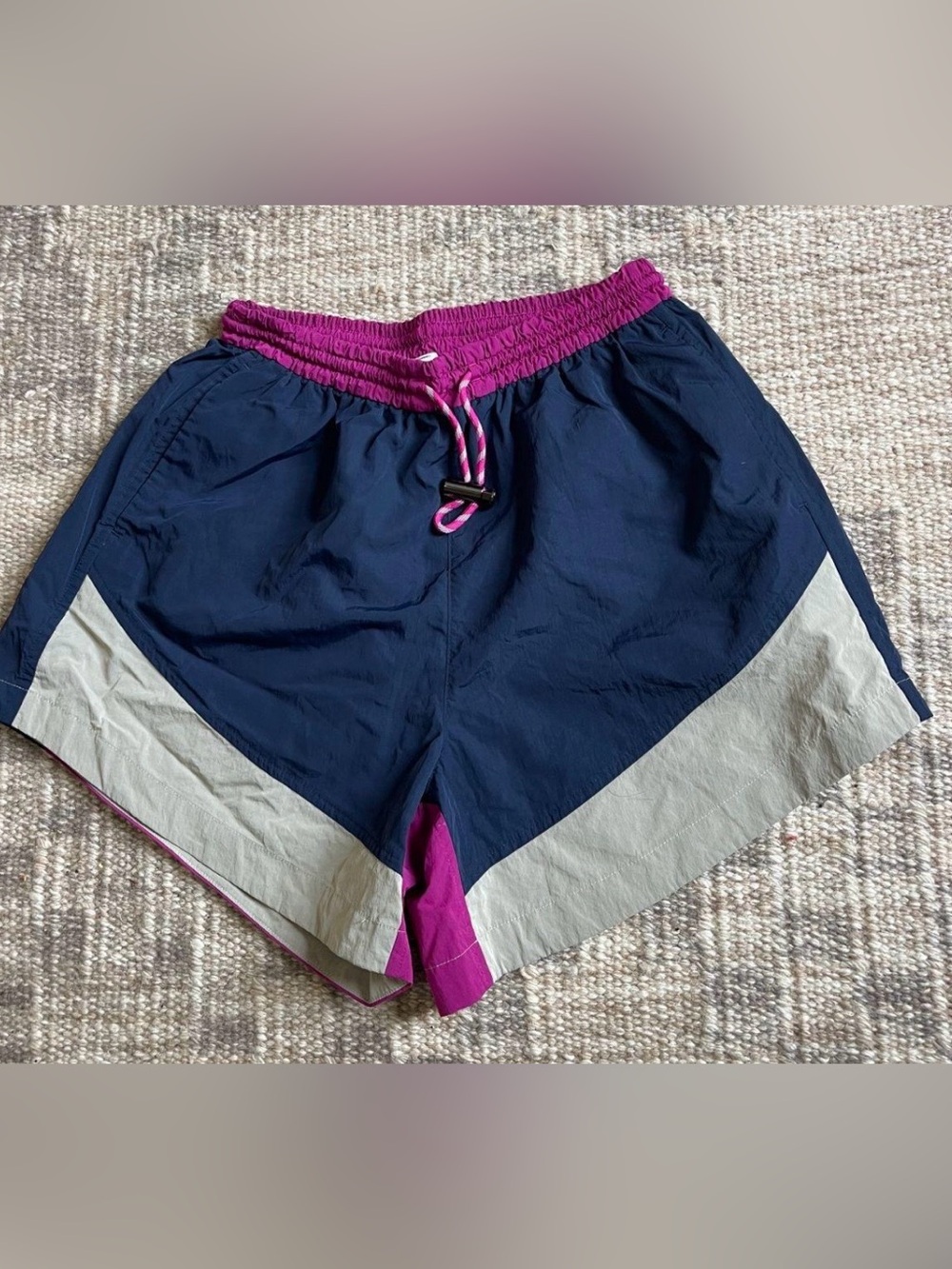 lululemon athletica Navy & Magenta Colorblock Athletic Shorts size 10